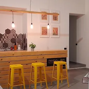  Bed and breakfast Neapolitan Flat