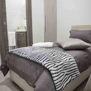 2* Bed and breakfast Suncity