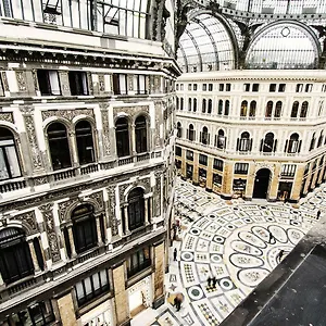 Pensjonat Domus Sibyllina, Galleria Umberto I, Neapol
